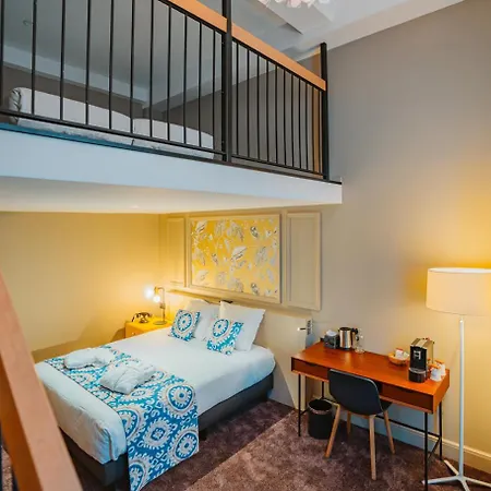 格兰德贝尔维尤 - 大广场酒店