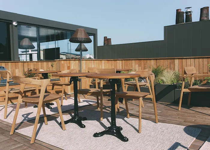 Grand Bellevue - Grand Place Hotell